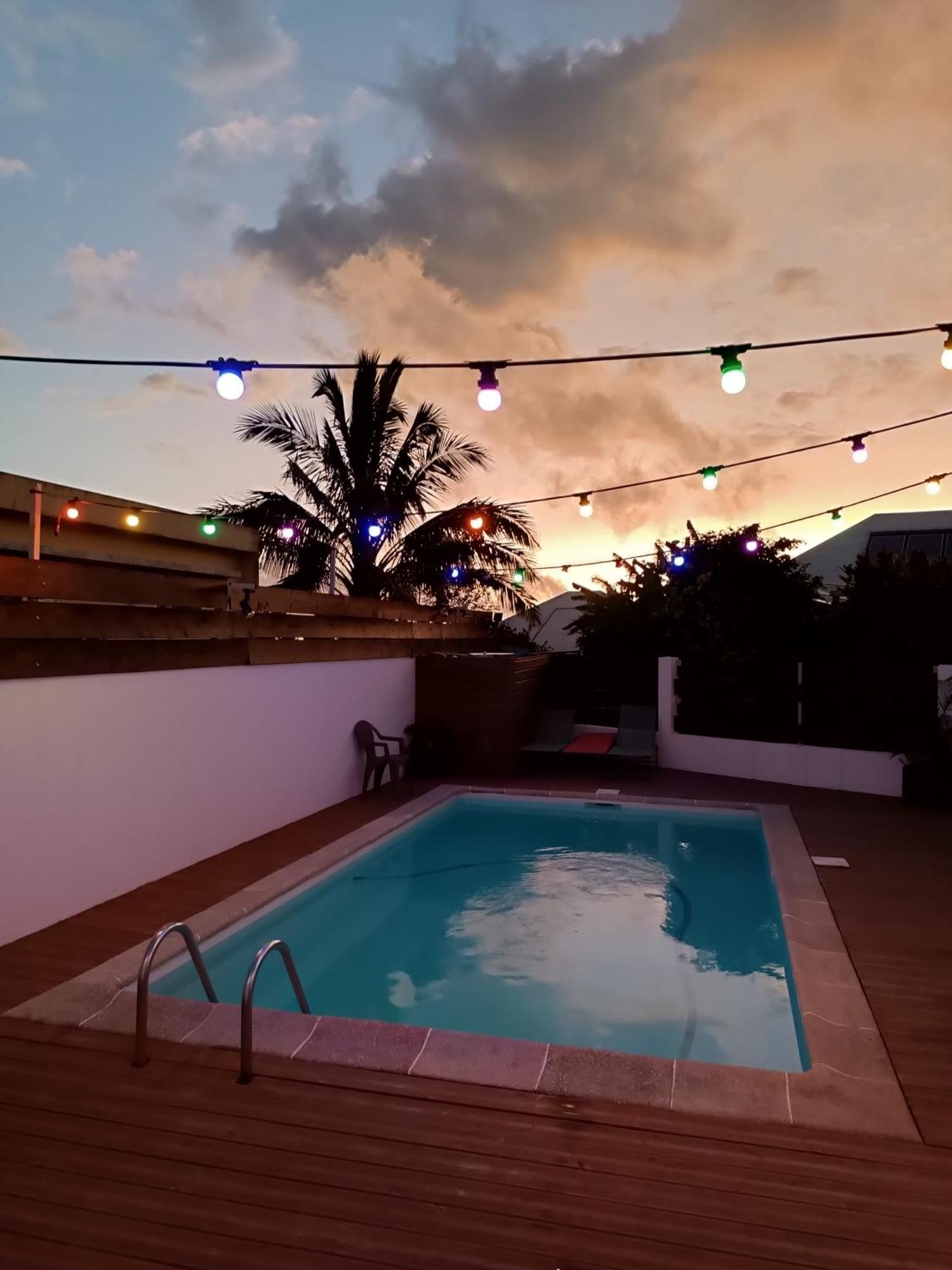 Les Bungalows Du Chateau D'O Petite Île المظهر الخارجي الصورة