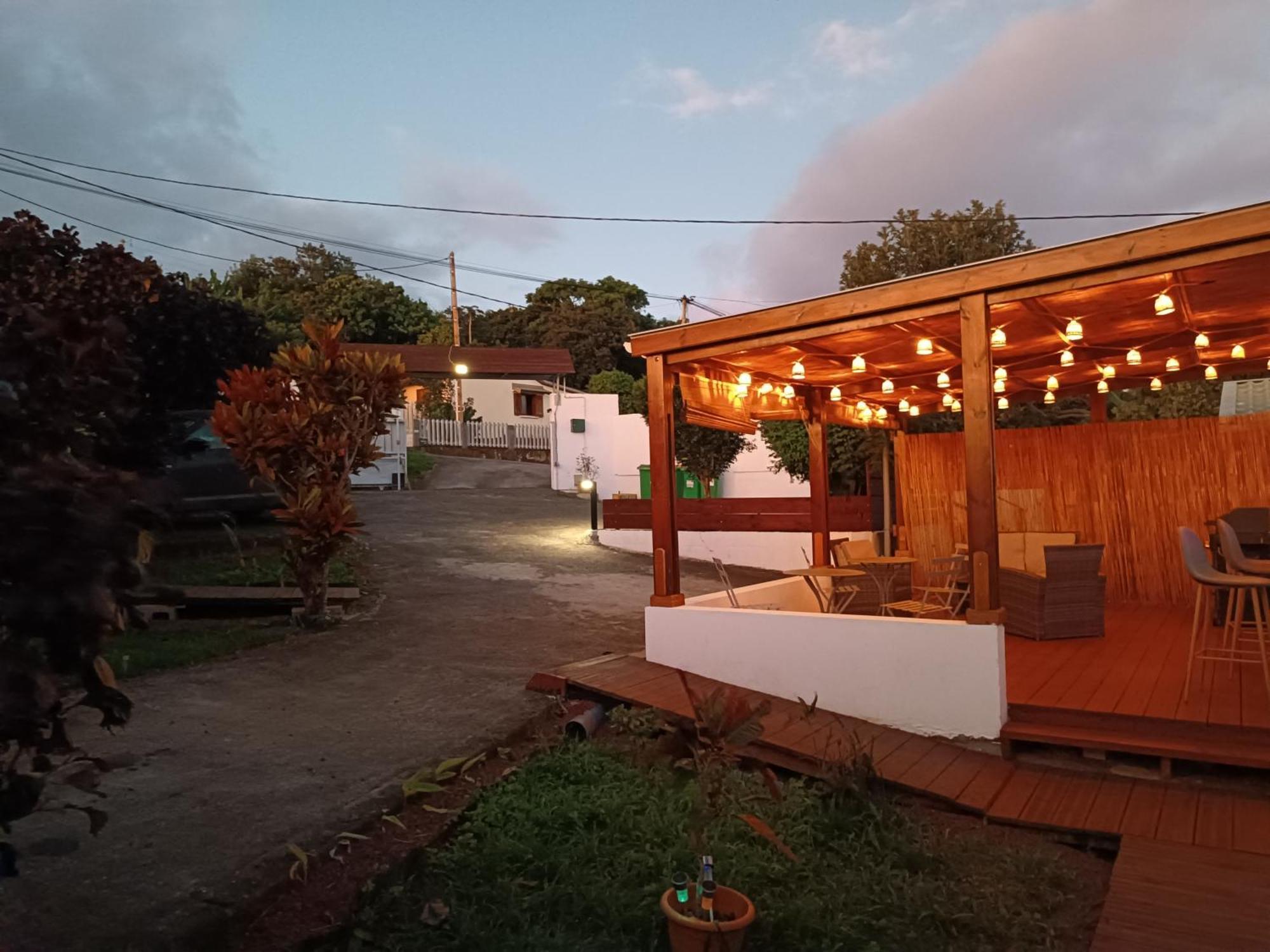 Les Bungalows Du Chateau D'O Petite Île المظهر الخارجي الصورة